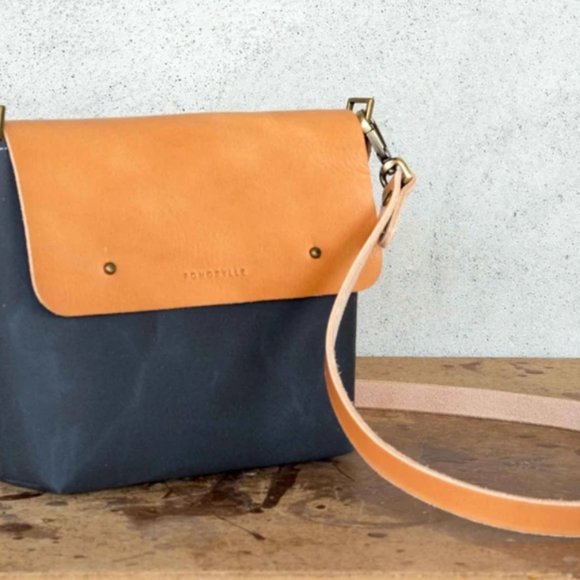 Pohorylle Poho Crossbody Bag - Picture 2 of 8